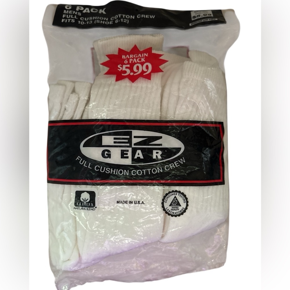 White Athletic Crew Socks for Active Comfort
